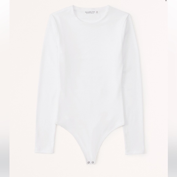 Abercrombie Long Sleeve Seamless Fabric Crew Bodysuit in White - Picture 6 of 6